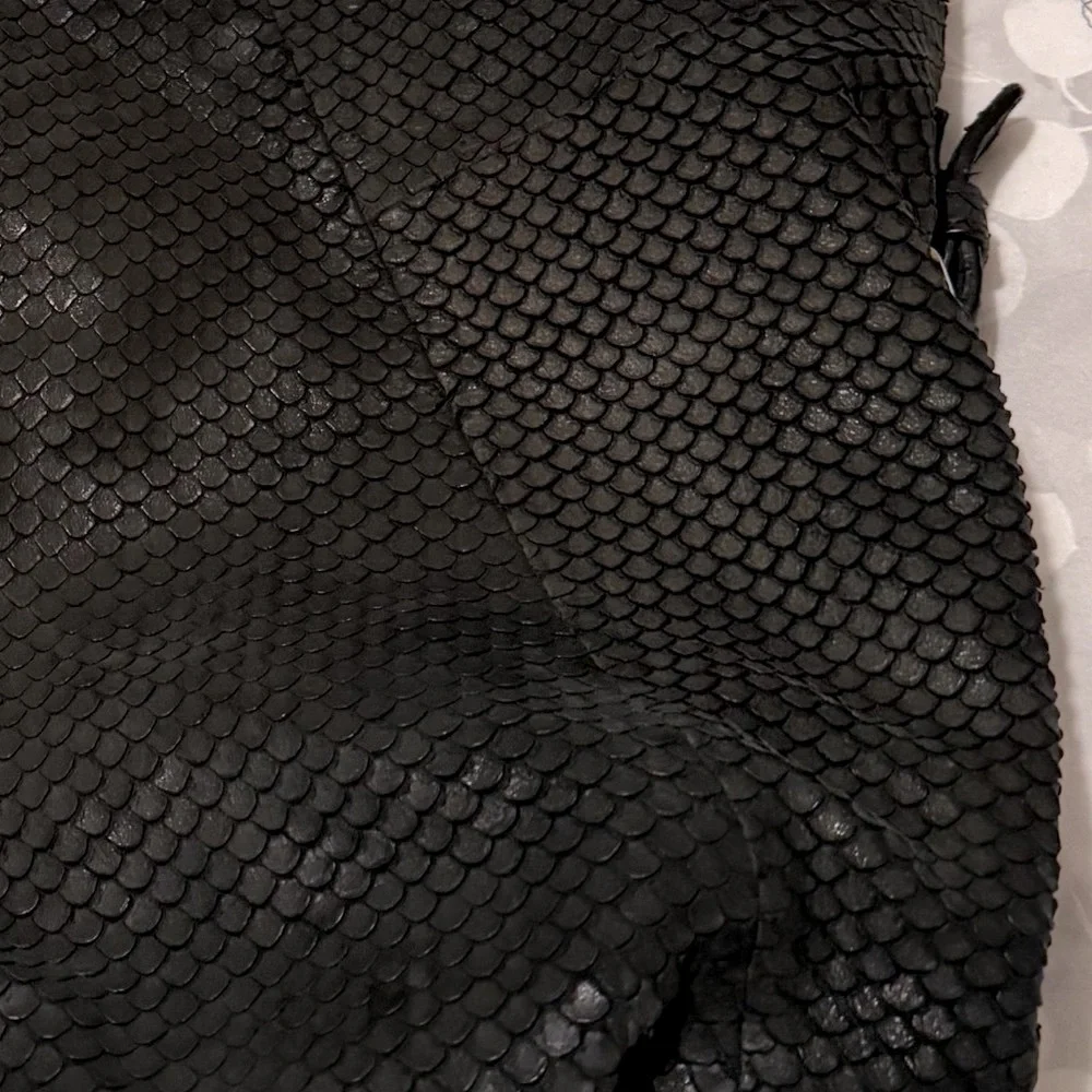Vintage Stuart Weitzman Snake Skin Hobo Bag. Black. GUC